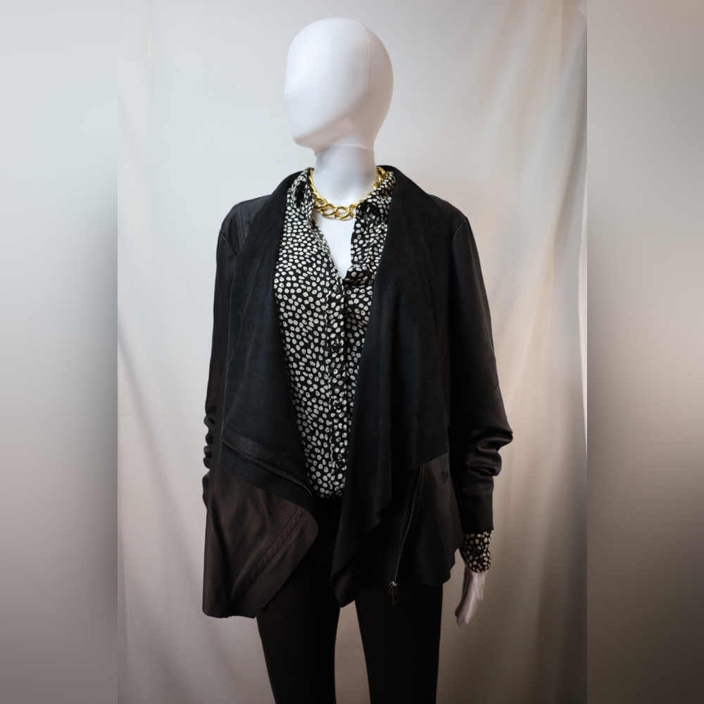 JustFab Black Faux Leather Drape Front Moto Jacket – Size M